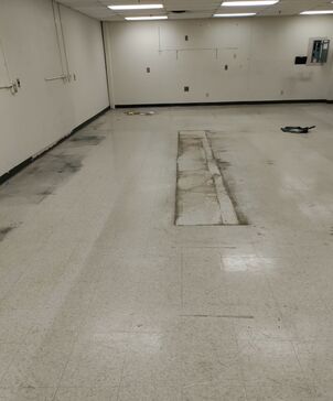 Before and After Stripping and Waxing Services in Snellville, GA (1)